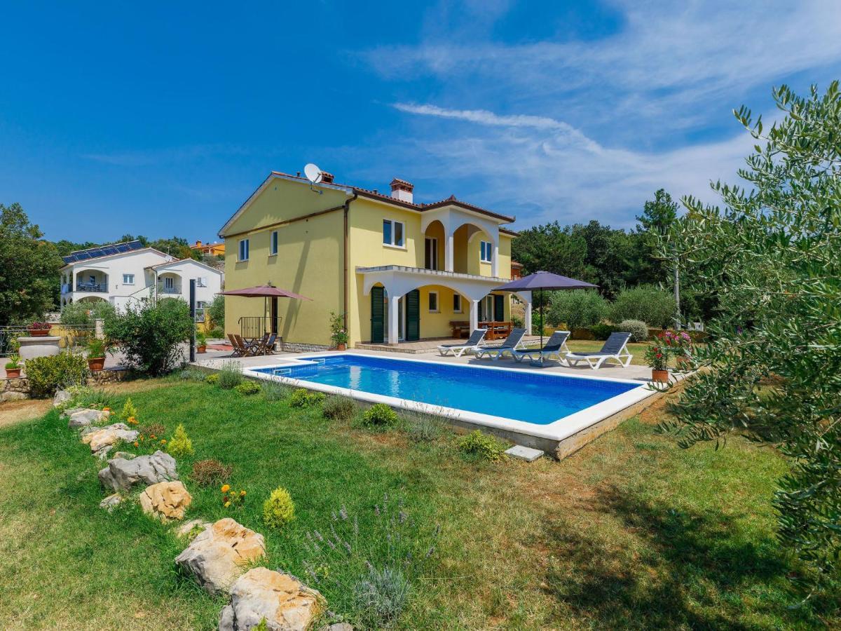 Holiday Home Carla - Lbn429 By Interhome ลาบิน ภายนอก รูปภาพ